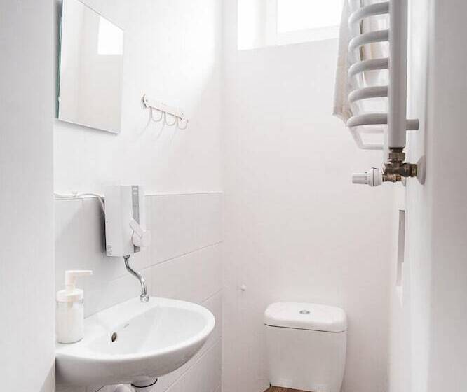 هتل Hostel Likehome