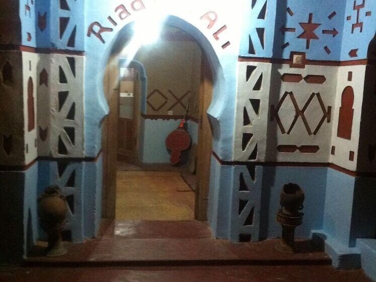 هتل Hostel Riad Ait Ali