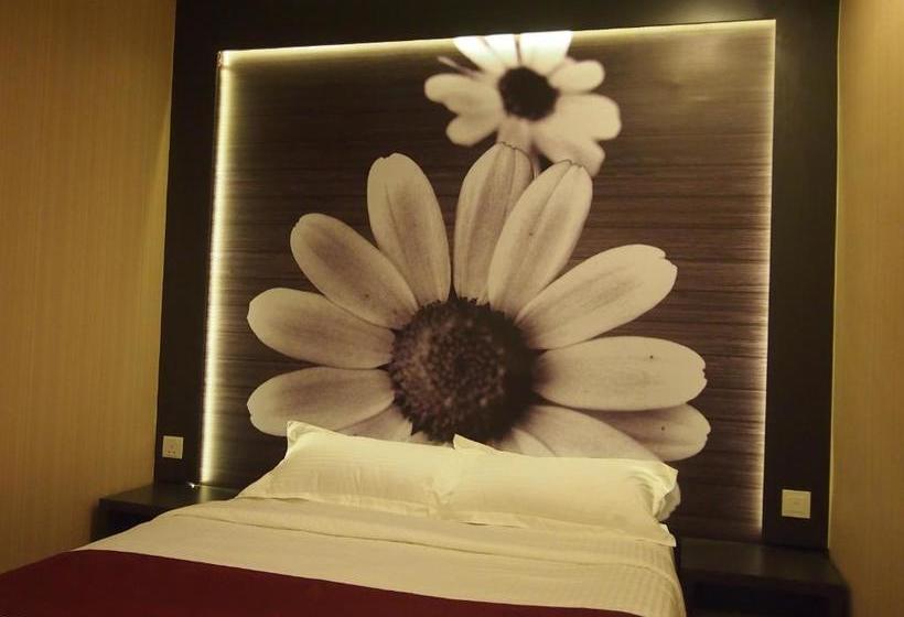 בית מלון כפרי Zamburger Legenda