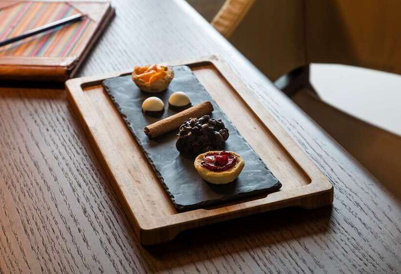 Отель Meliá Serengeti Lodge Member Of Meliá Collection