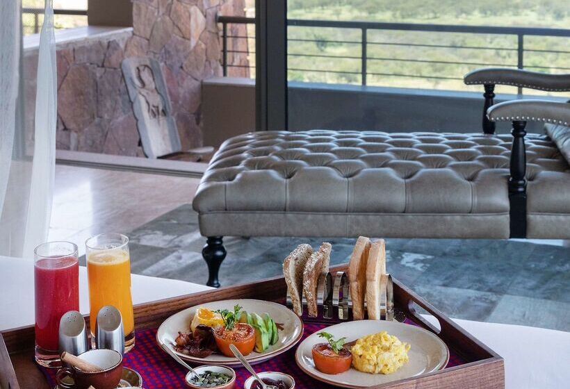 Отель Meliá Serengeti Lodge Member Of Meliá Collection