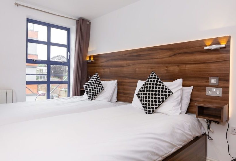 Отель Book Today At Metro Serviced Apartments Bedford Metro House ,free Wifi