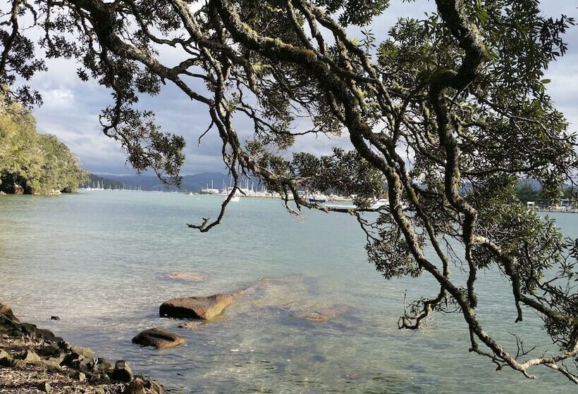 호텔 Mooring Lane Lodge