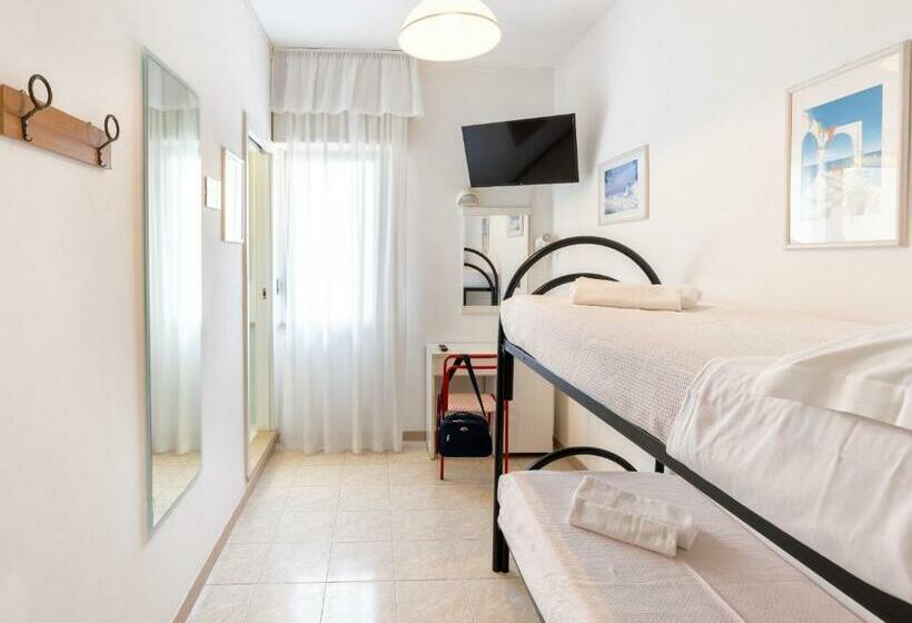 호텔 Morena Riccione Centrale