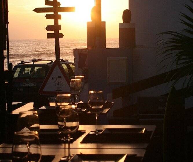 בית מלון כפרי One Love Maktub