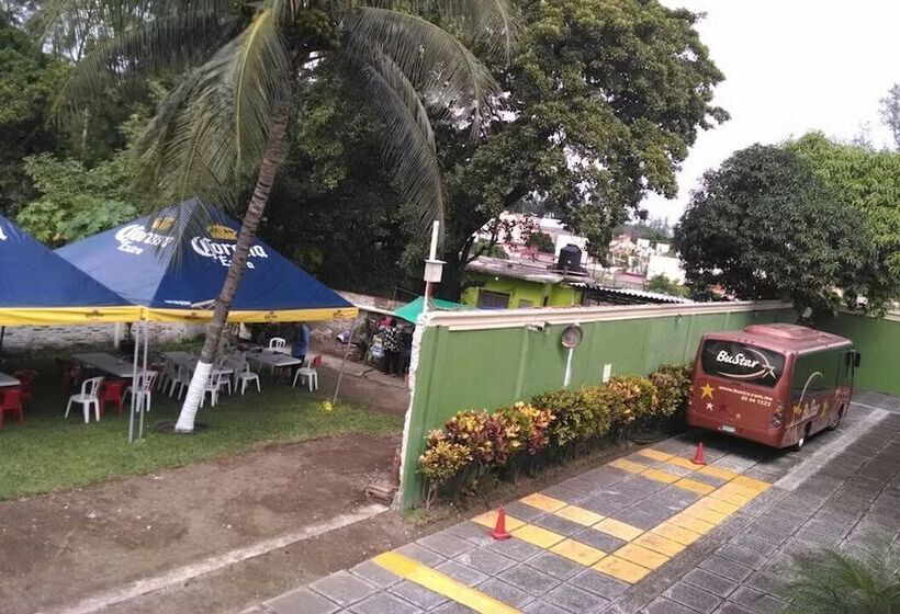 هتل Palmera Suites