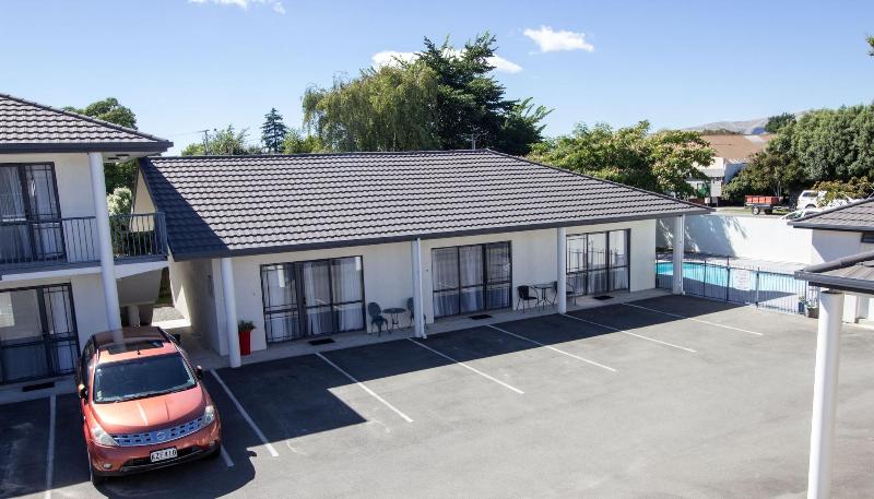 هتل Asure Phoenix Motor Inn