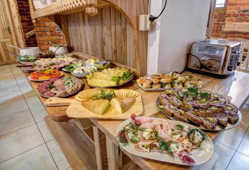 هتل Pokoje Gościnne światłomir