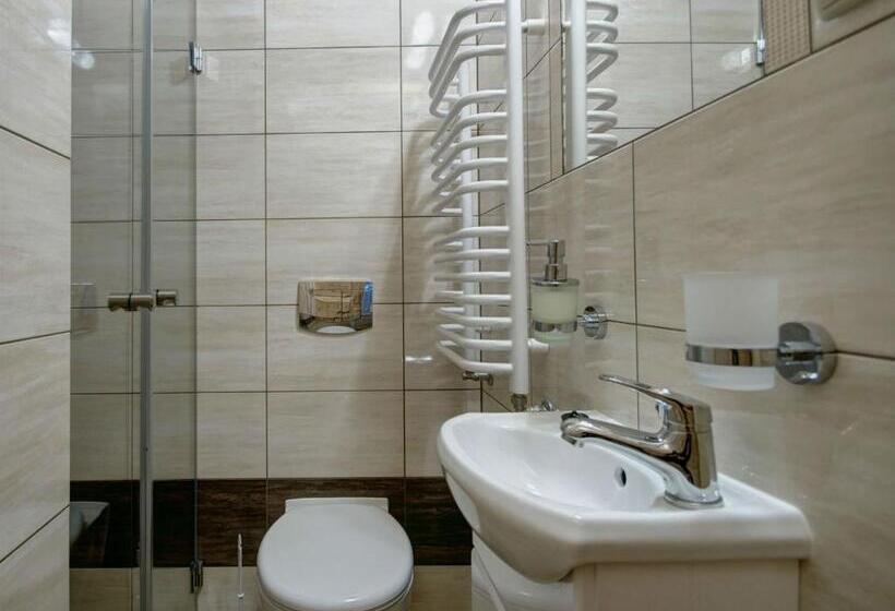 هتل Pokoje Gościnne światłomir