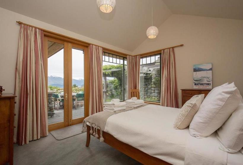 בית מלון כפרי Release Wanaka Bullock Creek Chalet
