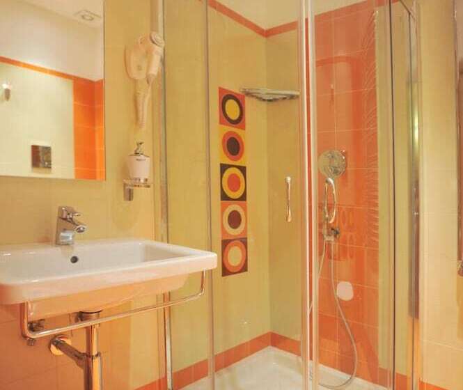 בית מלון כפרי Residenza Adriana