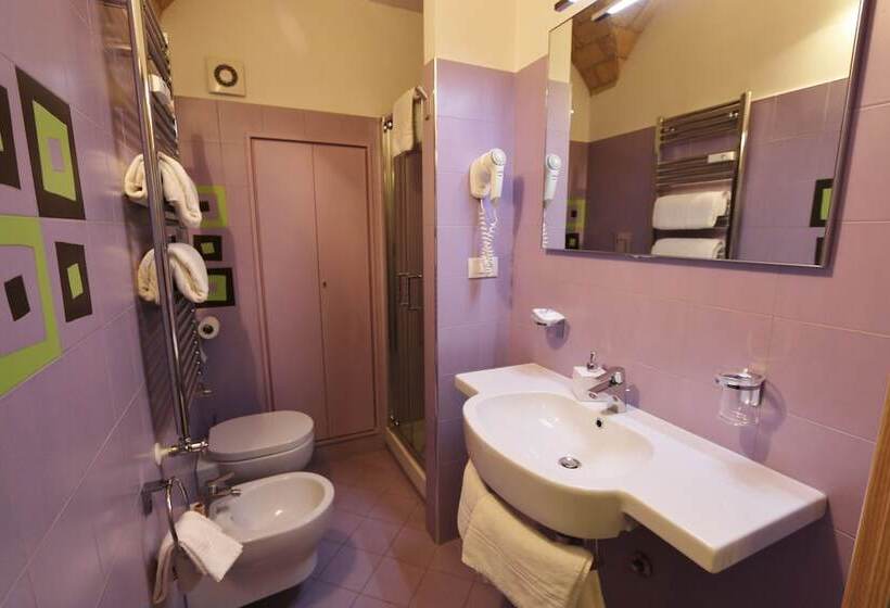 בית מלון כפרי Residenza Adriana