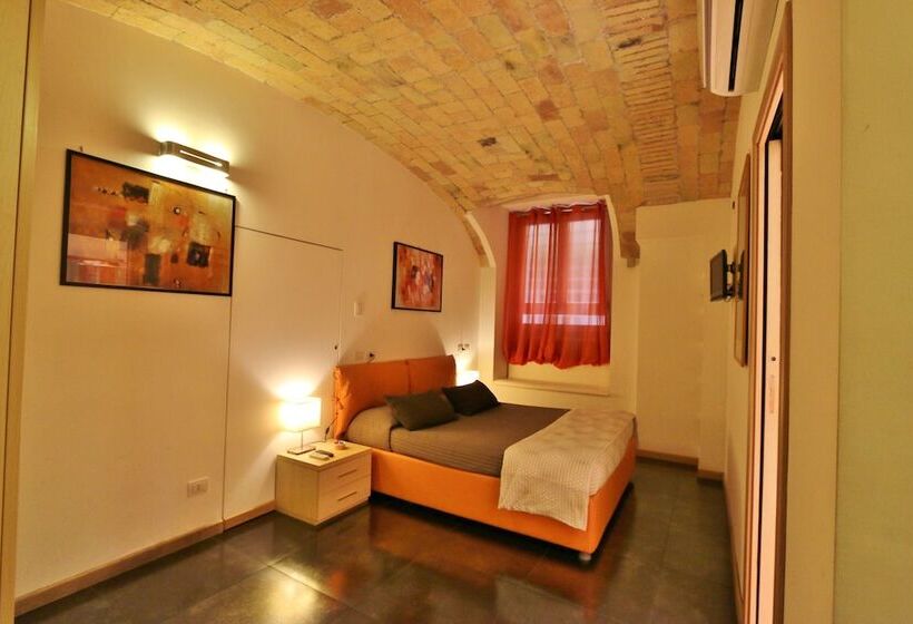 בית מלון כפרי Residenza Adriana