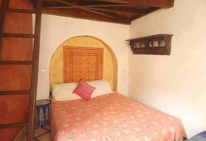 בית מלון כפרי Résidence Le Bastion