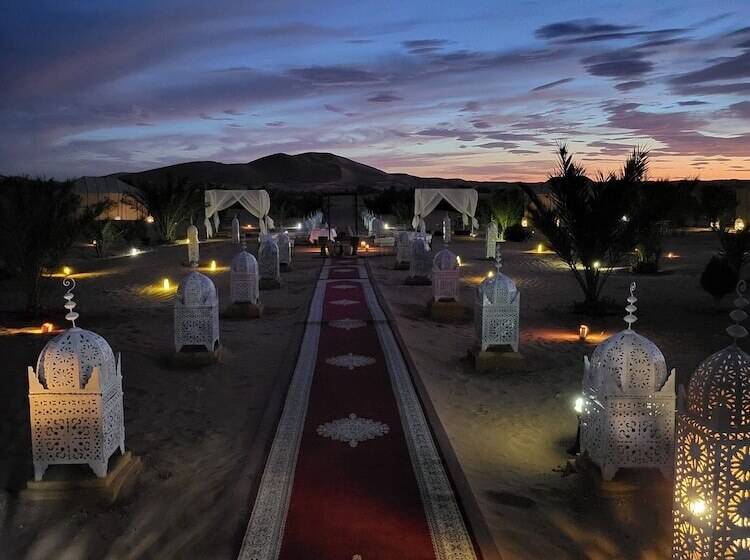 酒店 Saharian Luxury Camp