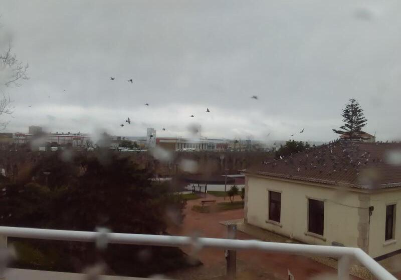 בית מלון כפרי Sea Garden Peniche