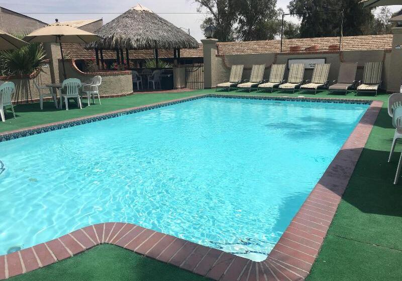 Отель Siesta Real