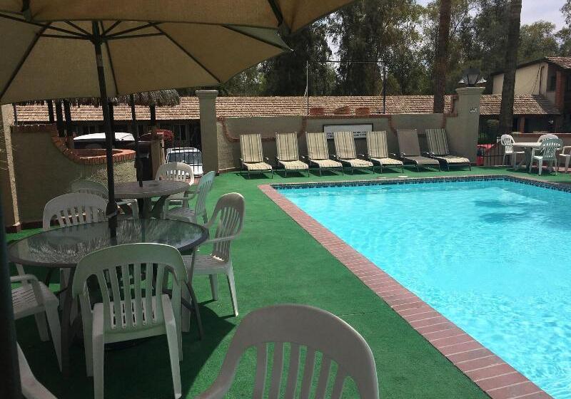 Отель Siesta Real