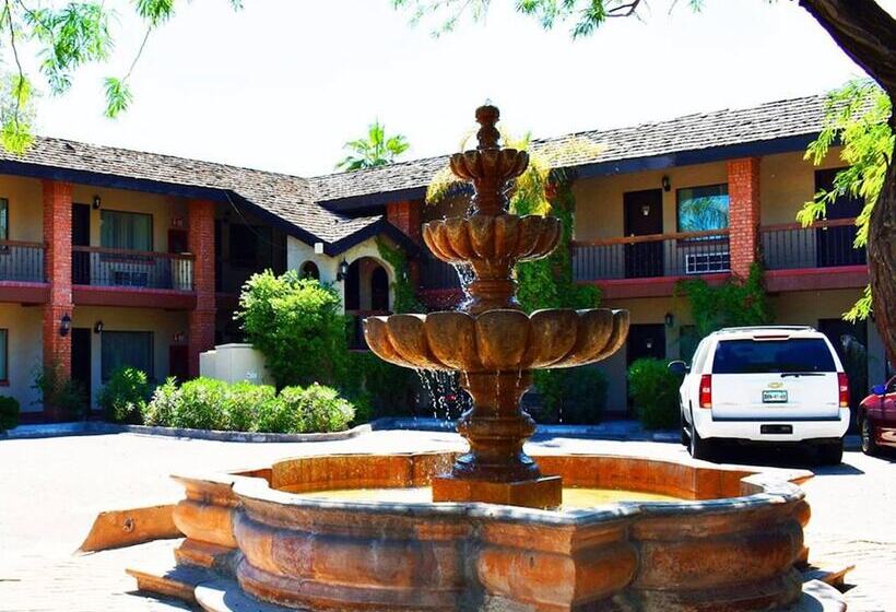 Отель Siesta Real