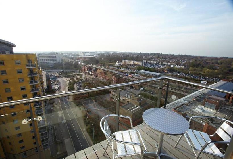 호텔 Skyline Plaza By Flying Butler