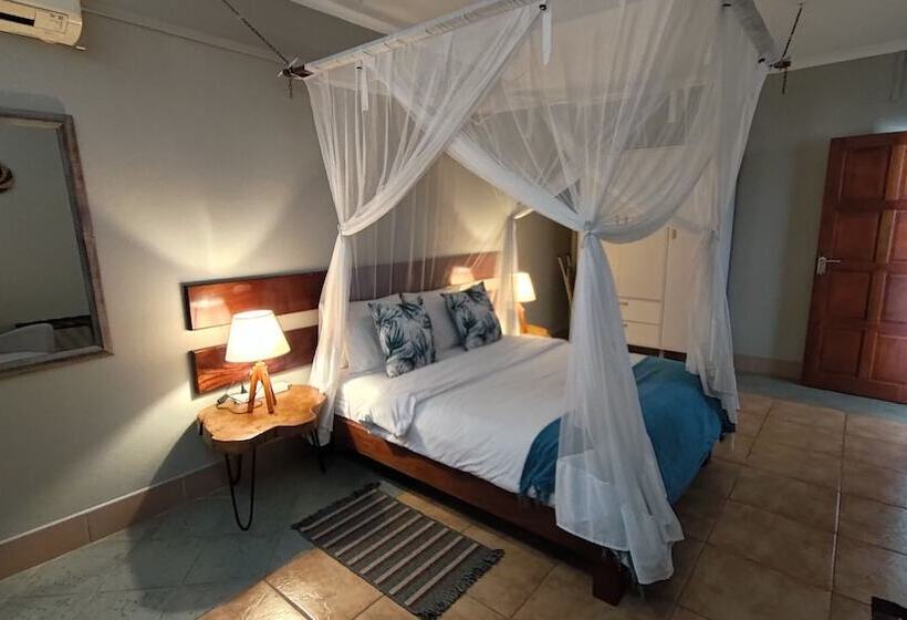 فندق Sundown Guest House Maputo