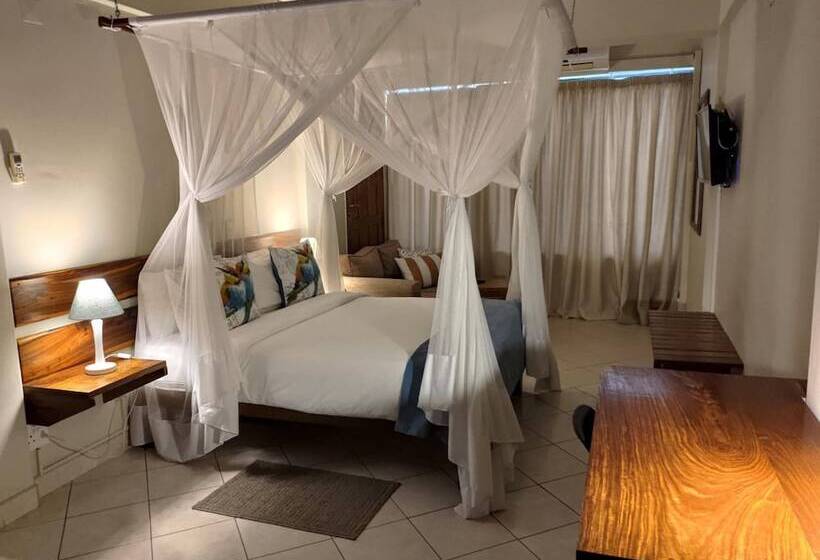 فندق Sundown Guest House Maputo