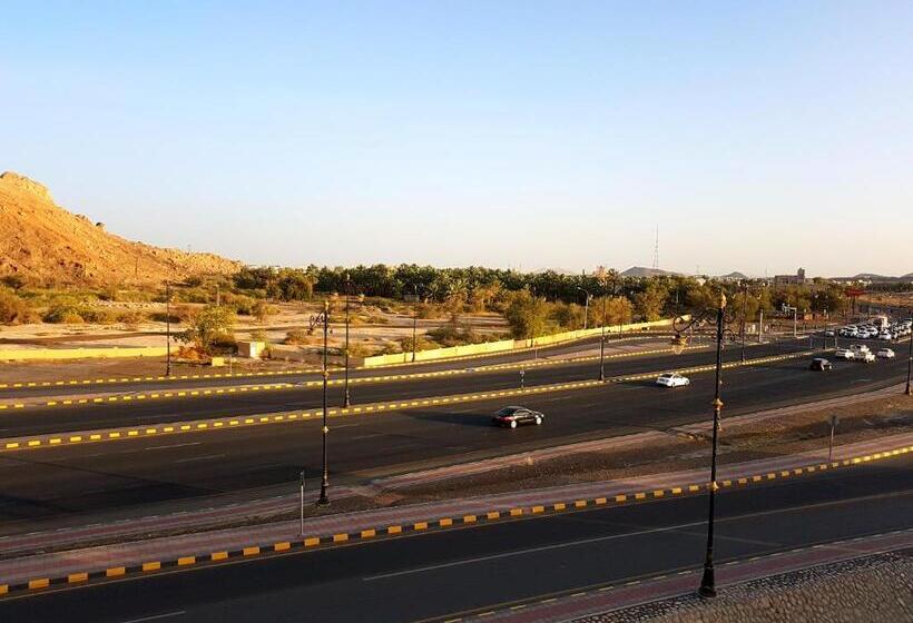 هتل Tanuf Residency