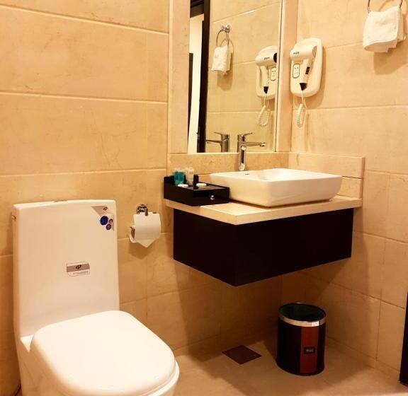 هتل Tanuf Residency