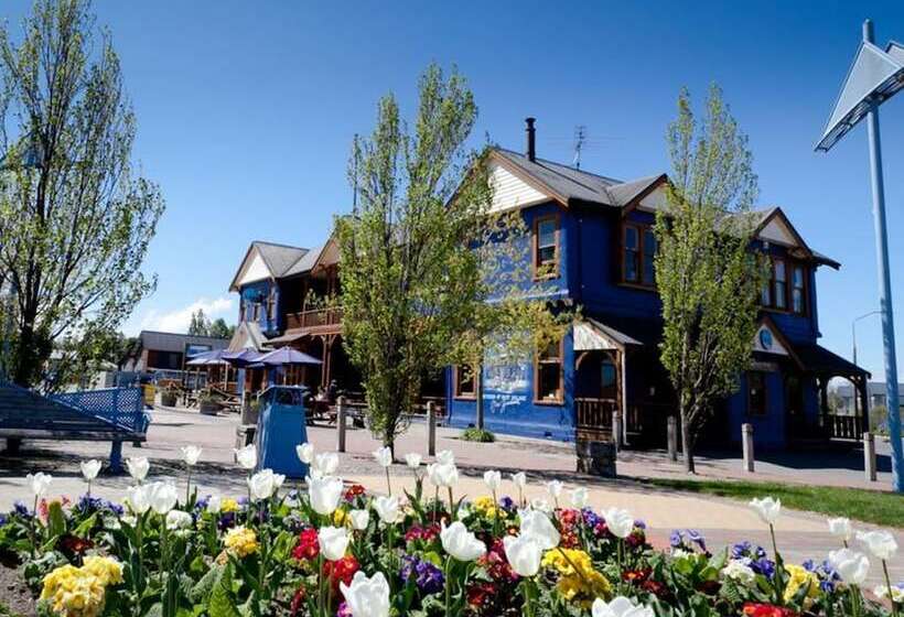 ホテル The Blue Pub