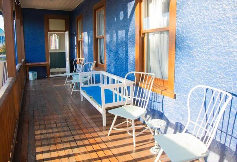 ホテル The Blue Pub