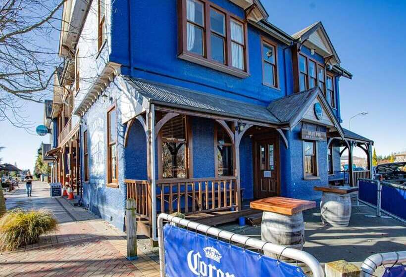 ホテル The Blue Pub