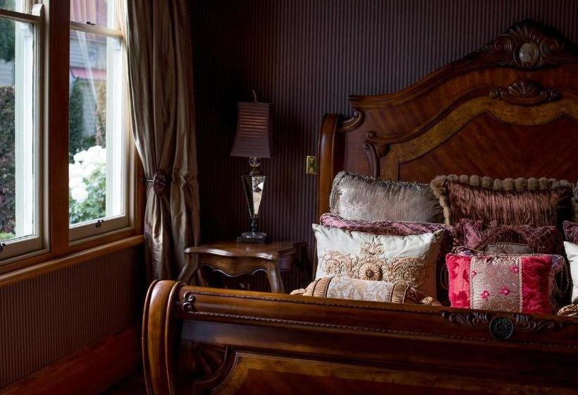 בית מלון כפרי The Old Church Villa