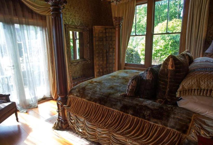 בית מלון כפרי The Old Church Villa