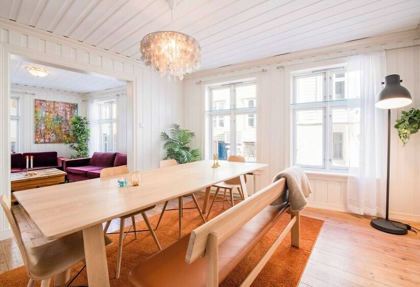 בית מלון כפרי To Sostre Guesthouse