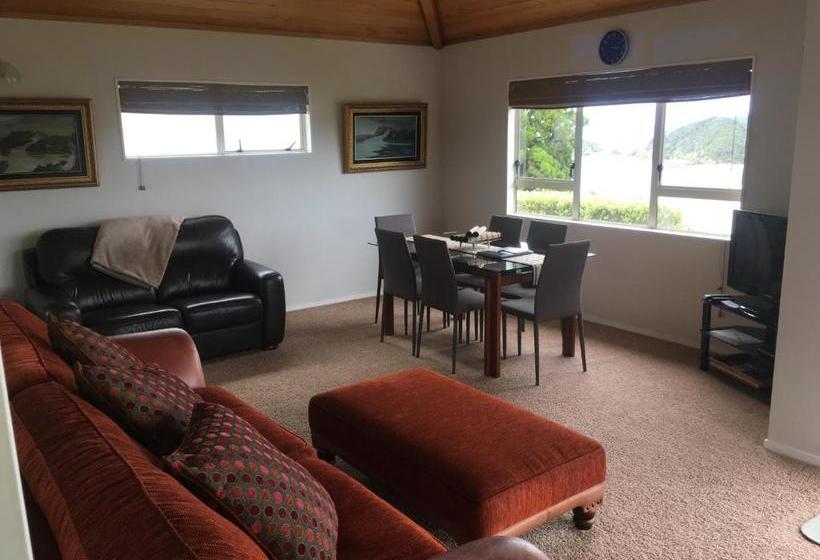 هتل Top Of The Bay