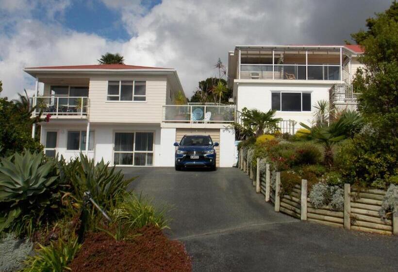 هتل Top Of The Bay