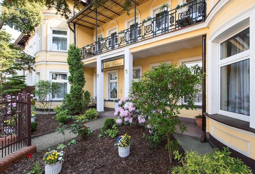 Отель Villa Casteria