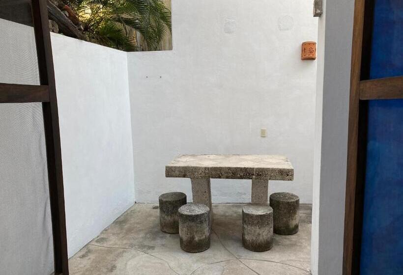 Отель Villa Serena Centro Historico