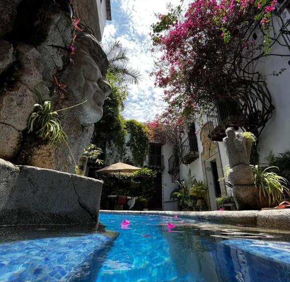 Отель Villa Serena Centro Historico