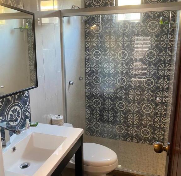 Отель Villa Serena Centro Historico