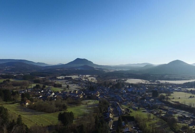 Отель Vvf Les Fontaines Des Vosges