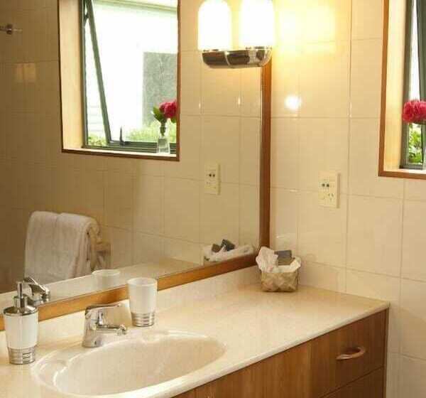 酒店 Whakaipo Lodge