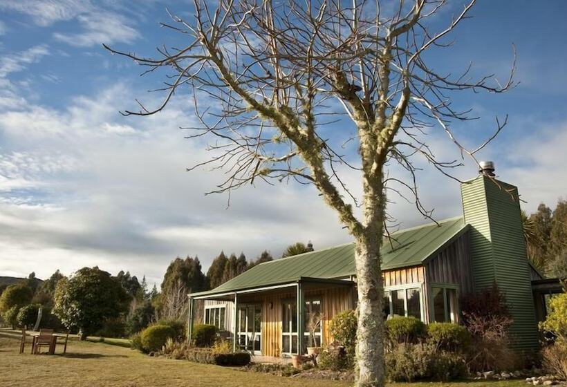 酒店 Whakaipo Lodge