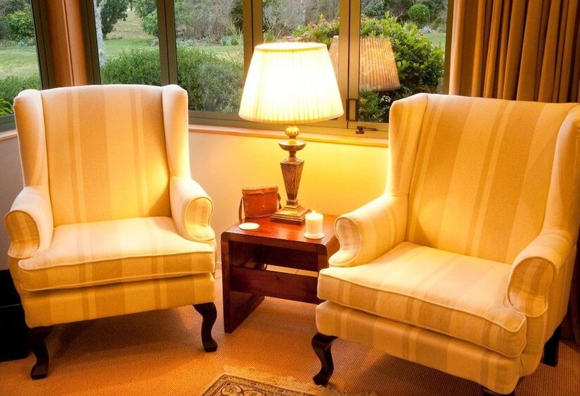 酒店 Whakaipo Lodge