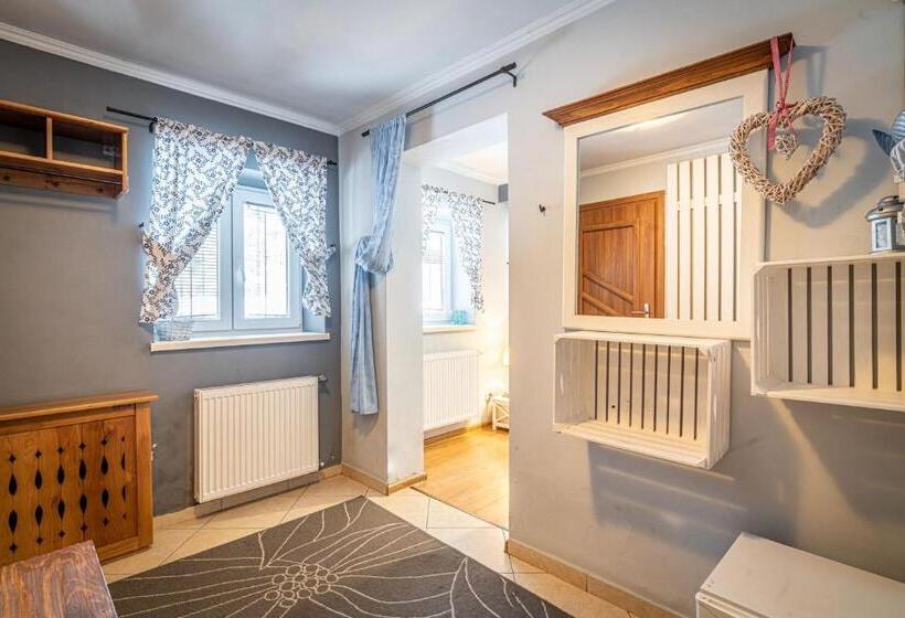 Отель Willa Fryzowiczówka