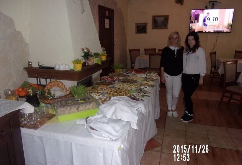 酒店 Willa Słoneczna Róża Pobyt Ze śniadaniami