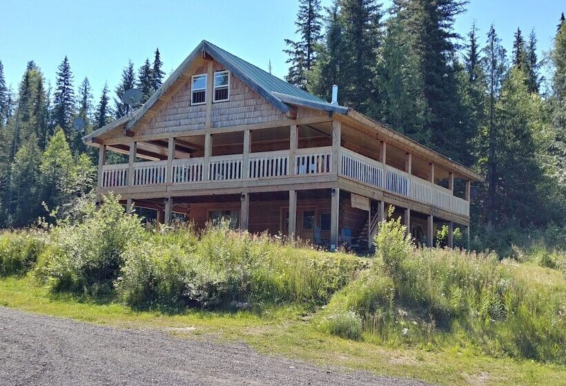 酒店 Wolfwood Guest Ranch