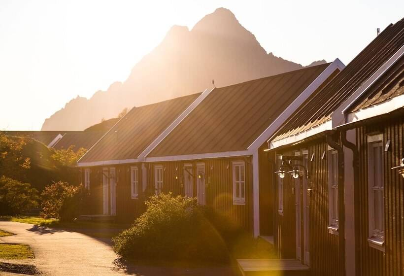 Nyvågar Rorbuhotell By Classic Norway Hotels