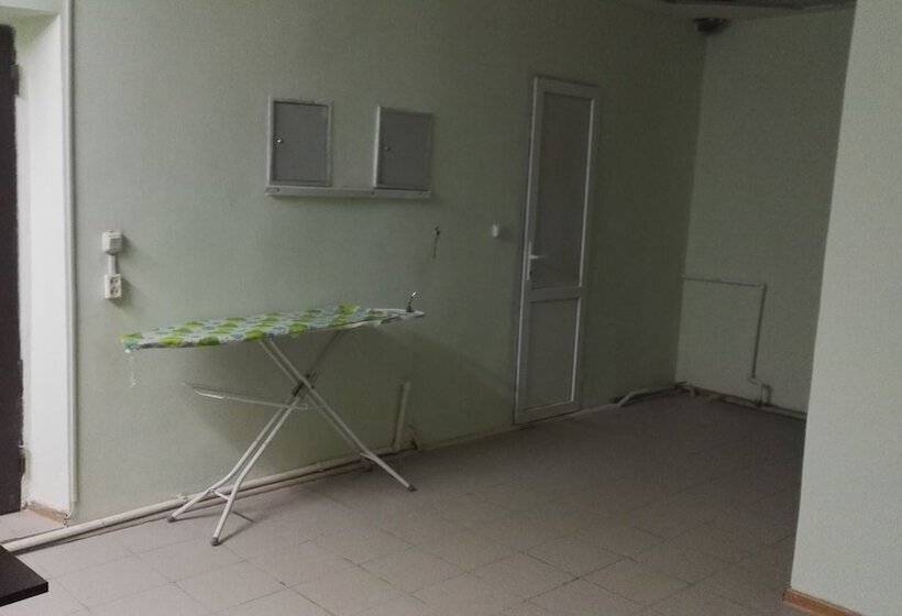 Admiral Hotel Hostel