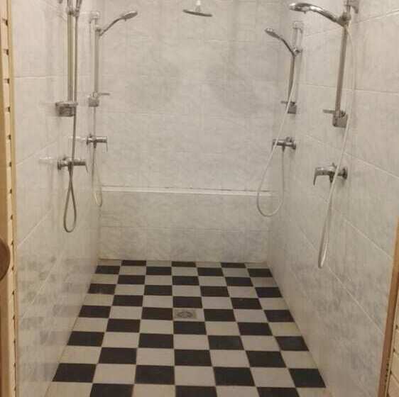 Admiral Hotel Hostel